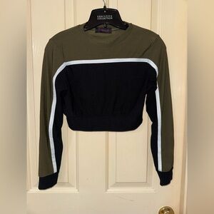 Cropped tight fit long sleeve tracky
